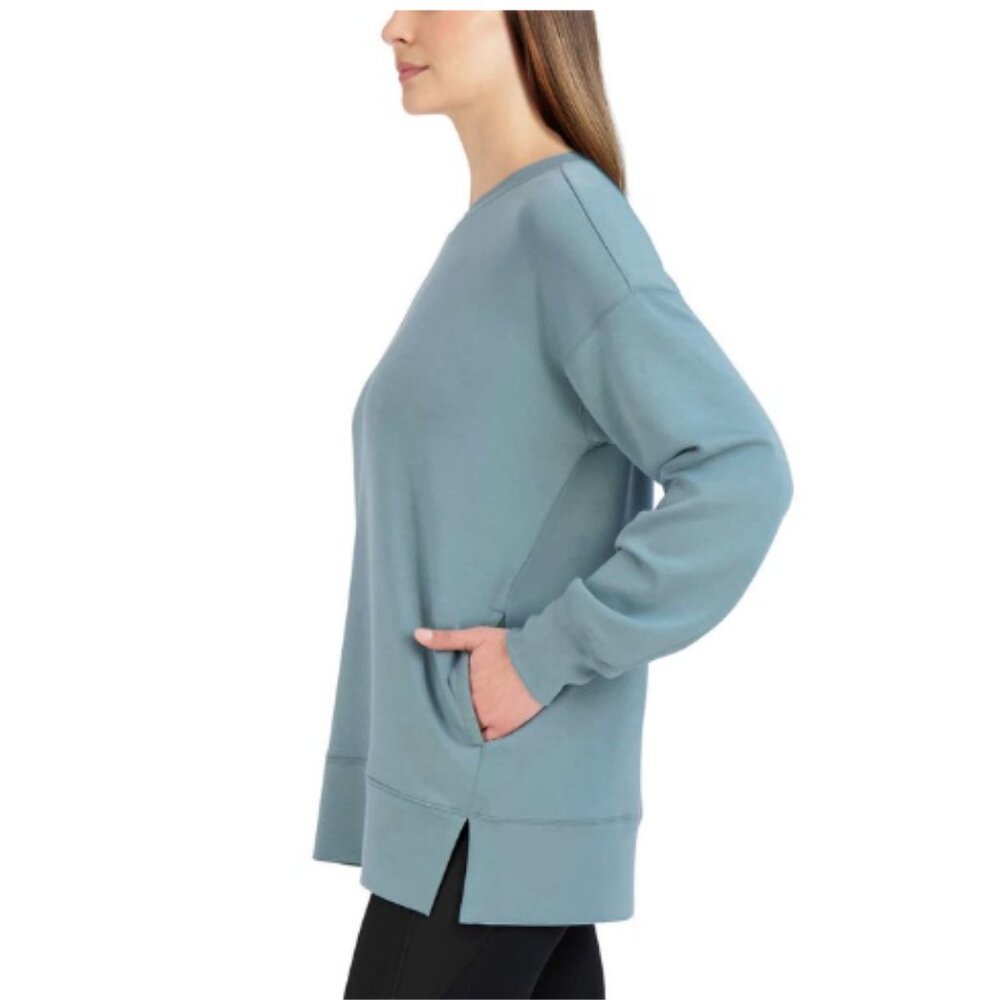 Sage Collective Women's Super Soft Tunic Top with Side Pockets, Light Green